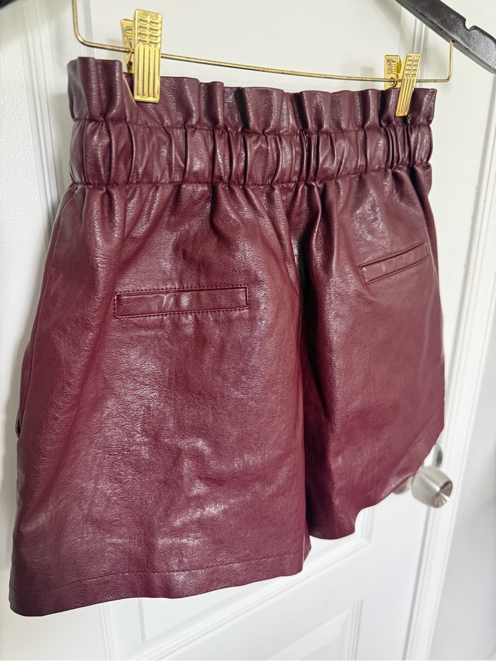 High-Waist Paperbag Faux Leather Shorts in Wine - Picture 2 of 4